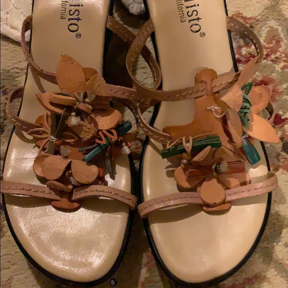 Wedges - Picture 2 of 3
